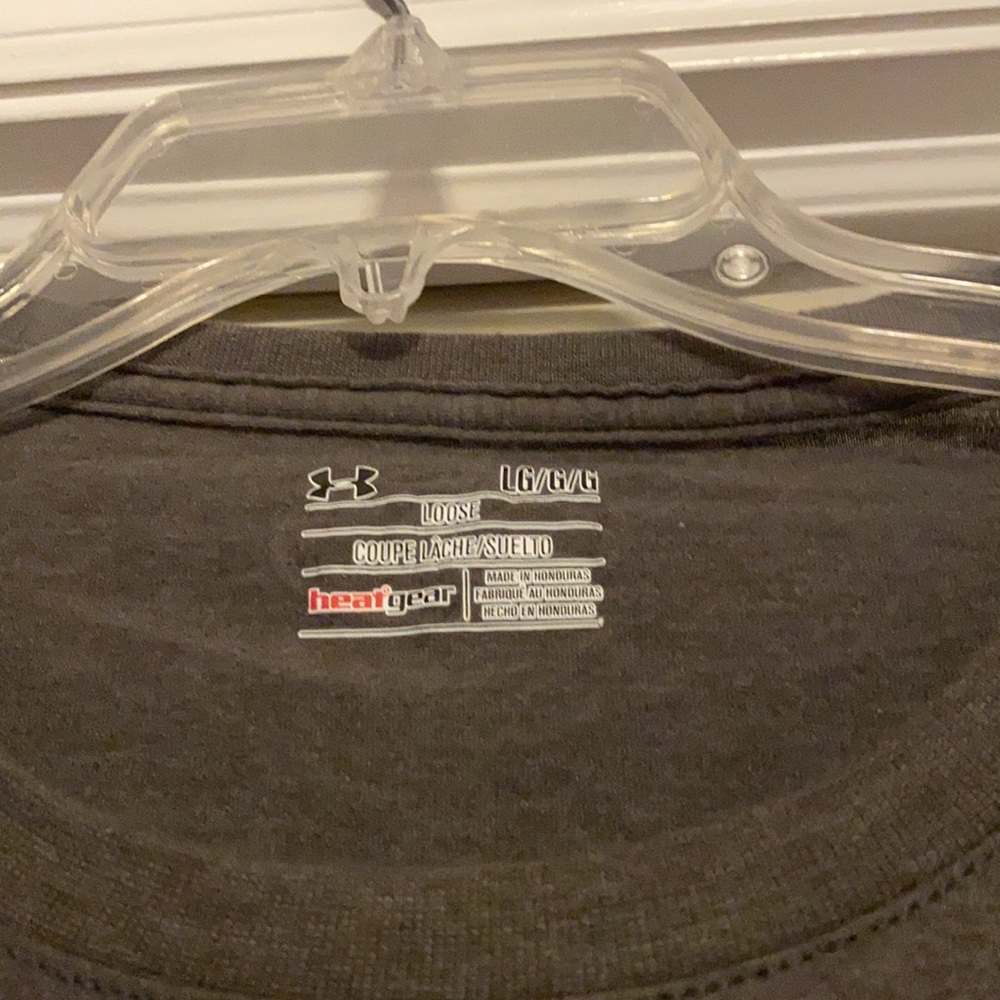 Men’s under armour short sleeve tee, size large - Picture 3 of 5